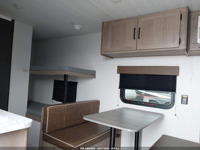 44664002 :رقم المزاد ، 4YDTSGG17SW102360 vin ، 2025 Keystone Springdale Mini Seri مزاد بيع