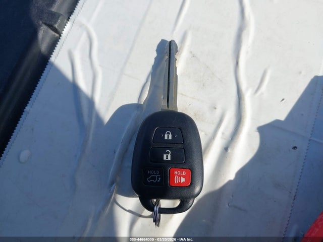 Toyota Highlander Le Plus V6 2014 5TDBKRFH3ES024205 Image 11