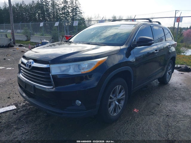 Toyota Highlander Le Plus V6 2014 5TDBKRFH3ES024205 Image 2