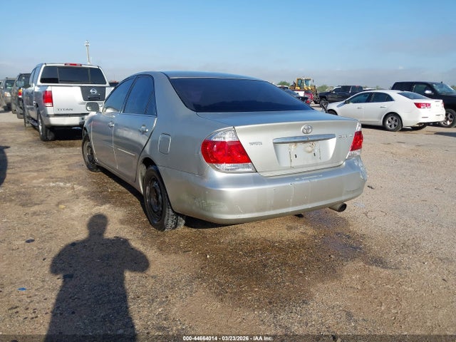 2006 TOYOTA CAMRY 4T1BE32K86U152616 Photo 2