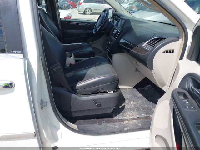 2011 CHRYSLER TOWN & COUNTRY 2A4RR8DG7BR655858 Photo 4