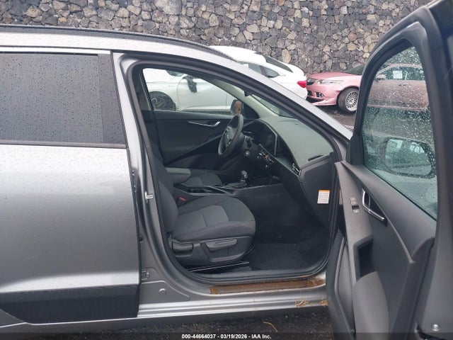 KNDCP3LE8R5169250 KIA NIRO LX