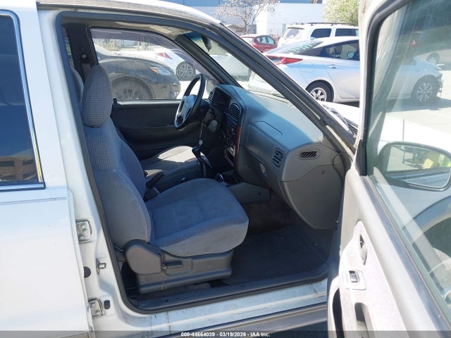 Aukcja sprzedaży 2000 Kia Sportage Ex, vin: KNDJA7232Y5651212, numer aukcji: 44664039