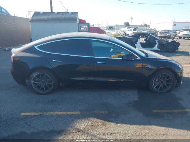 Продаж на аукціоні авто 2019 Tesla Model 3 Long Range/mid Range/standard Range/standard Range Plus, vin: 5YJ3E1EA2KF400068, номер лоту: 44664054