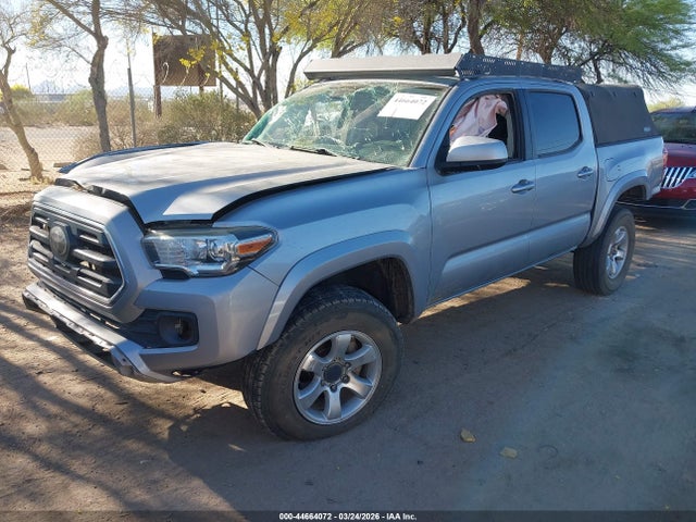 3TMCZ5AN1JM184762 Toyota Tacoma Sr5 V6
