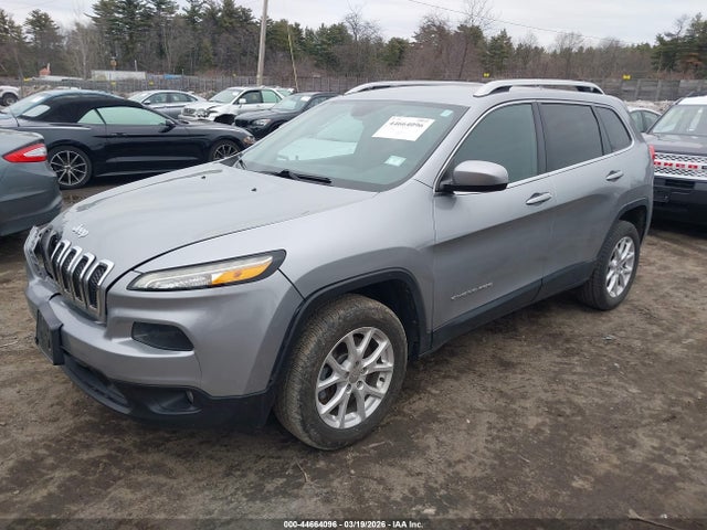 44664096 :رقم المزاد ، 1C4PJLCS9GW171850 vin ، 2016 Jeep Cherokee Latitude مزاد بيع