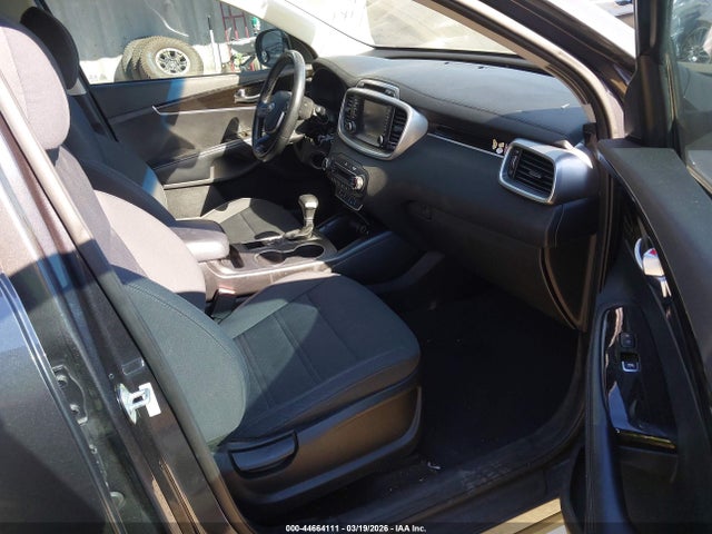 2019 KIA SORENTO 5XYPG4A32KG538688 Photo 4