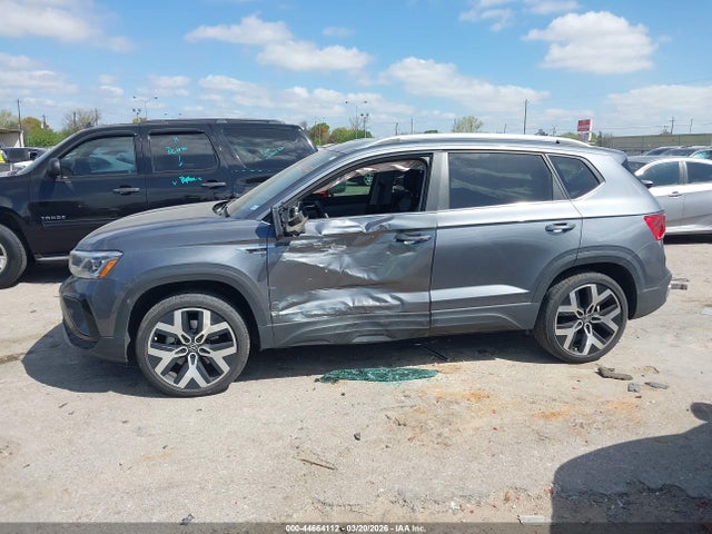 Aukcja sprzedaży 2022 Volkswagen Taos 1.5t Sel, vin: 3VV2X7B29NM079444, numer aukcji: 44664112