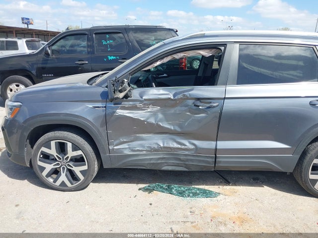Aukcja sprzedaży 2022 Volkswagen Taos 1.5t Sel, vin: 3VV2X7B29NM079444, numer aukcji: 44664112