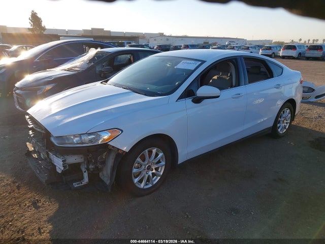 Aukcja sprzedaży 2015 Ford Fusion S, vin: 3FA6P0G70FR306851, numer aukcji: 44664114
