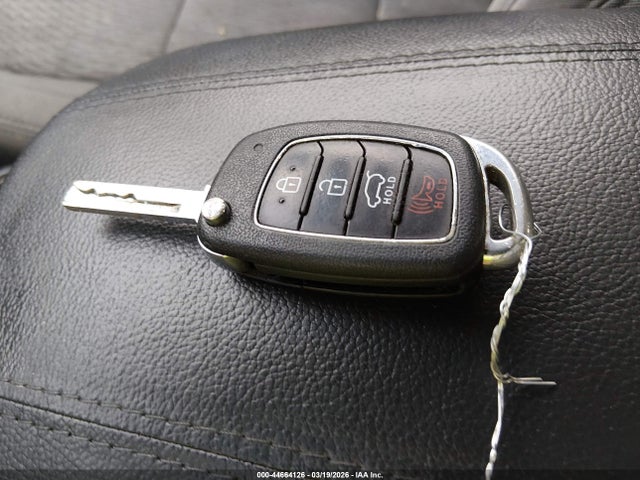 Aukcja sprzedaży 2017 Hyundai Santa Fe Sport 2.4l, vin: 5NMZT3LB0HH014974, numer aukcji: 44664126