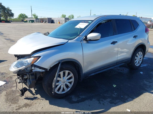 44664132 :رقم المزاد ، KNMAT2MT5JP598526 vin ، 2018 Nissan Rogue S مزاد بيع