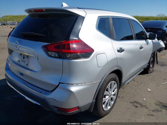 44664132 :رقم المزاد ، KNMAT2MT5JP598526 vin ، 2018 Nissan Rogue S مزاد بيع