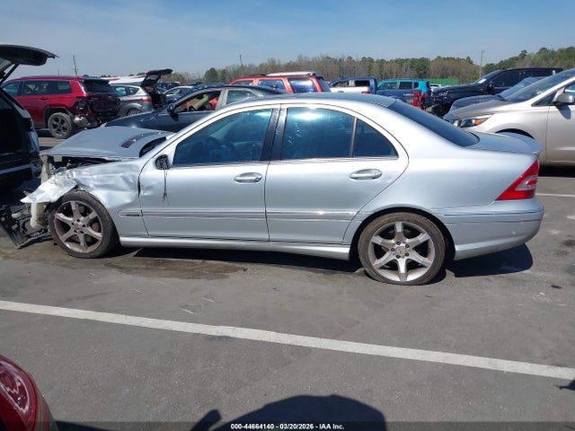 44664140 :رقم المزاد ، WDBRF52H27F932471 vin ، 2007 Mercedes-benz C 230 Sport مزاد بيع
