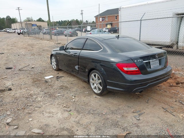 Продажа на аукционе авто 2012 Mercedes-benz C 250, vin: WDDGJ4HB5CF792209, номер лота: 44664145