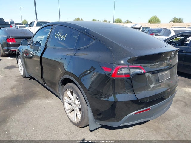 Продажа на аукционе авто 2023 Tesla Model Y Awd/long Range Dual Motor All-wheel Drive, vin: 7SAYGAEE9PF853455, номер лота: 44664164