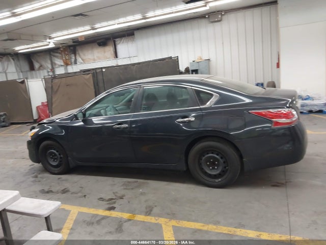 1N4AL3AP3FC569267 Nissan Altima 2.5 S