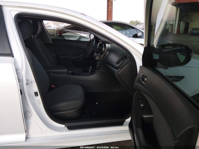 KIA Optima Lx 2015 KNAGM4A77F5652211 Image 5