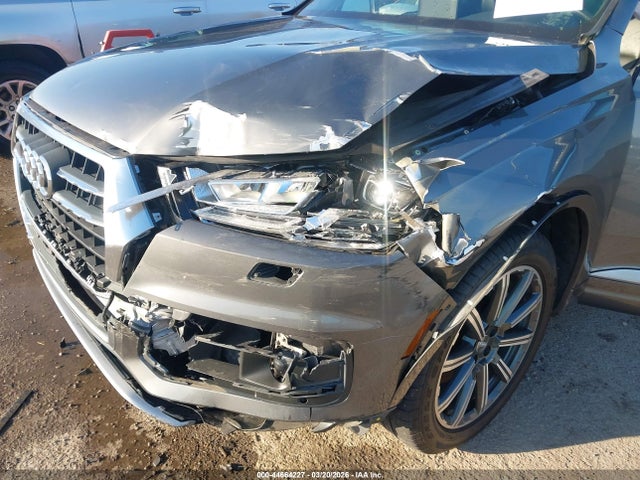 2017 AUDI Q7 WA1LAAF72HD016817 Photo 5