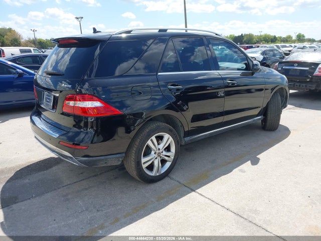 2015 MERCEDES-BENZ ML 350 4JGDA5HB2FA463838 Photo 3