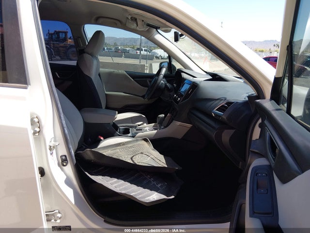 Subaru Forester 2019 JF2SKACC8KH431545 Image 5
