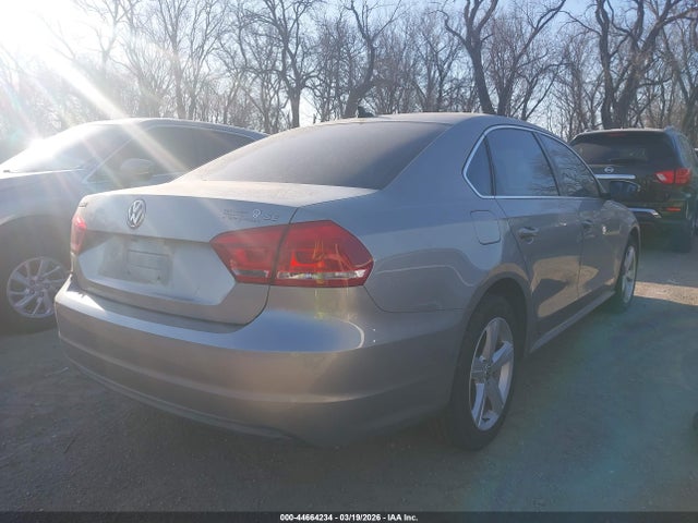 Aukcja sprzedaży 2012 Volkswagen Passat 2.5l Se, vin: 1VWBH7A34CC092961, numer aukcji: 44664234