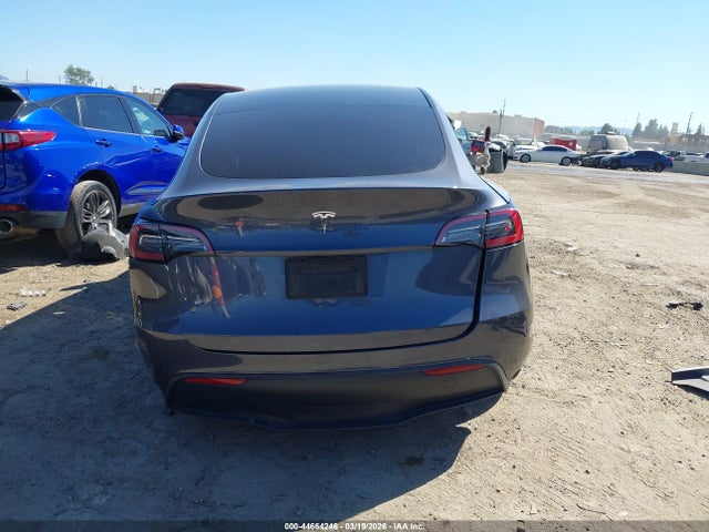 2023 Tesla Model Y Rwd მანქანა იყიდება აუქციონზე, vin: 7SAYGDED7PF962988, აუქციონის ნომერი: 44664246