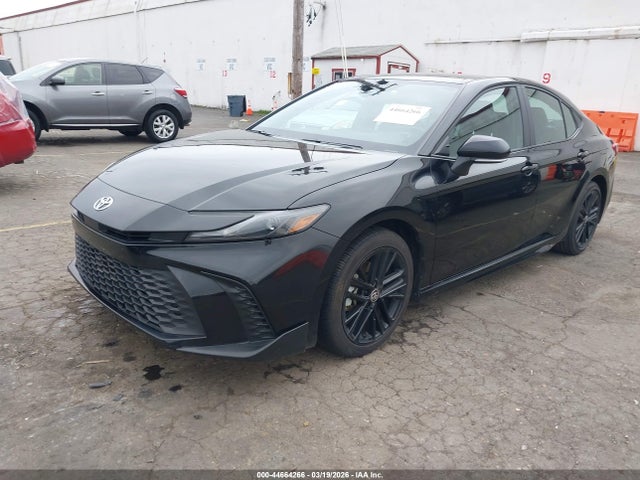 Toyota CAMRY SE 2025 4T1DAACKXSU609850 Image 2
