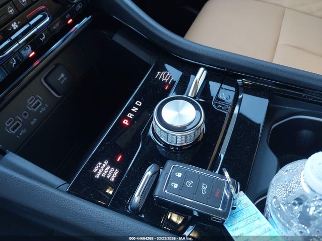 Продаж на аукціоні авто 2025 Jeep Grand Cherokee Summit 4x4, vin: 1C4RJHEG9S8670823, номер лоту: 44664268