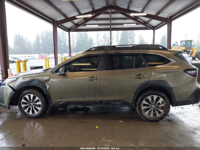 4S4BTANC6R3181170 Subaru Outback Limited