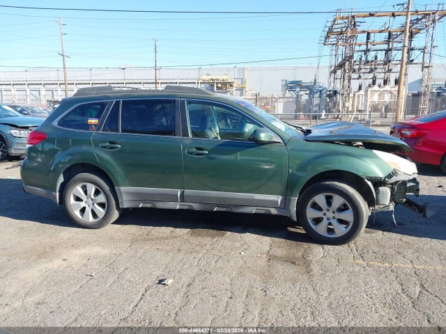 44664271 :رقم المزاد ، 4S4BRBCC7A3343643 vin ، 2010 Subaru Outback 2.5i Premium مزاد بيع