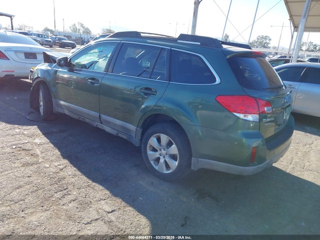 44664271 :رقم المزاد ، 4S4BRBCC7A3343643 vin ، 2010 Subaru Outback 2.5i Premium مزاد بيع