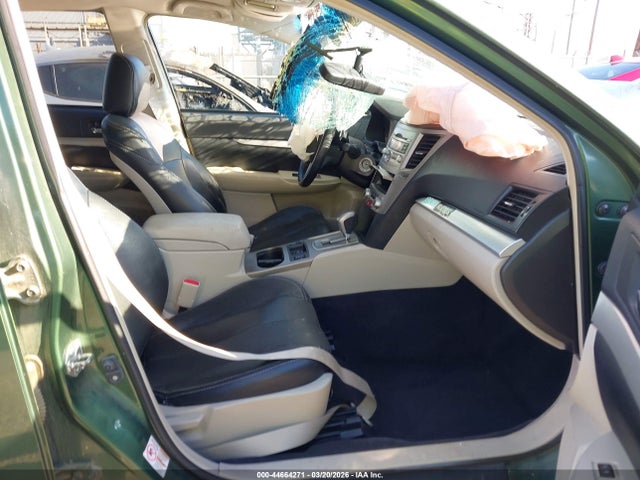 44664271 :رقم المزاد ، 4S4BRBCC7A3343643 vin ، 2010 Subaru Outback 2.5i Premium مزاد بيع