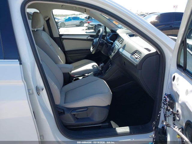 Aukcja sprzedaży 2022 Volkswagen Tiguan 2.0t S, vin: 3VV1B7AX9NM035998, numer aukcji: 44664300
