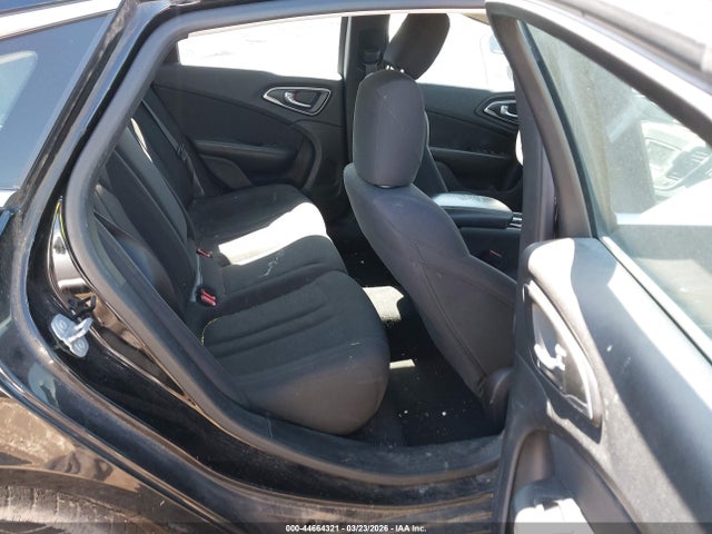 Aukcja sprzedaży 2015 Chrysler 200 Limited, vin: 1C3CCCAB7FN571328, numer aukcji: 44664321