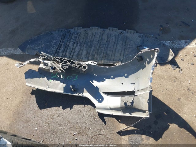 Продаж на аукціоні авто 2022 Tesla Model Y Long Range Dual Motor All-wheel Drive, vin: 7SAYGAEE4NF351577, номер лоту: 44664325