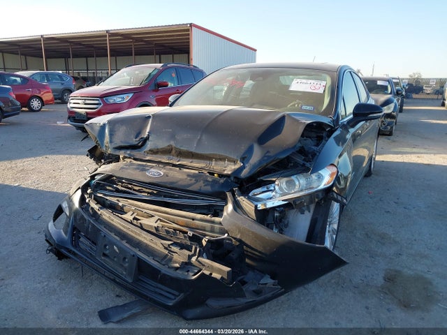 Продаж на аукціоні авто 2016 Ford Fusion Energi Se Luxury, vin: 3FA6P0PU1GR202053, номер лоту: 44664344
