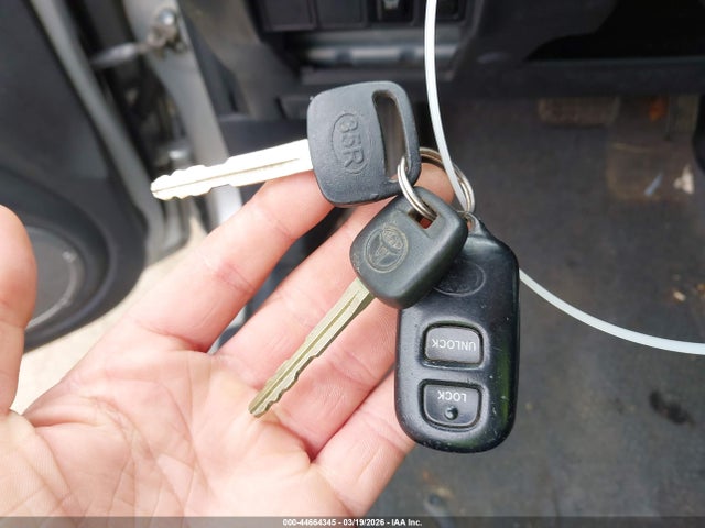 2004 TOYOTA RAV4 JTEGD20V540042434 Photo 10