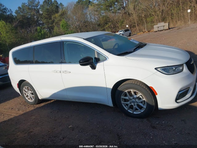 44664367 :رقم المزاد ، 2C4RC1BG4RR120451 vin ، 2024 Chrysler Pacifica Touring L مزاد بيع
