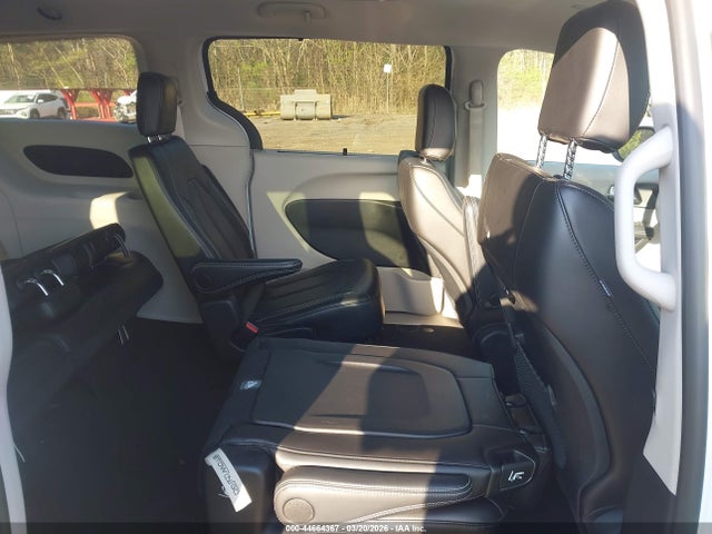 44664367 :رقم المزاد ، 2C4RC1BG4RR120451 vin ، 2024 Chrysler Pacifica Touring L مزاد بيع