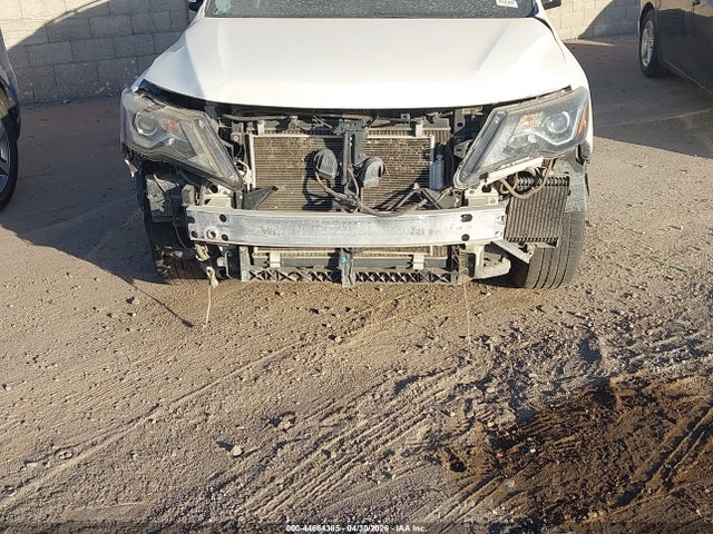 5N1DR2MN8HC636681 Nissan Pathfinder Sv