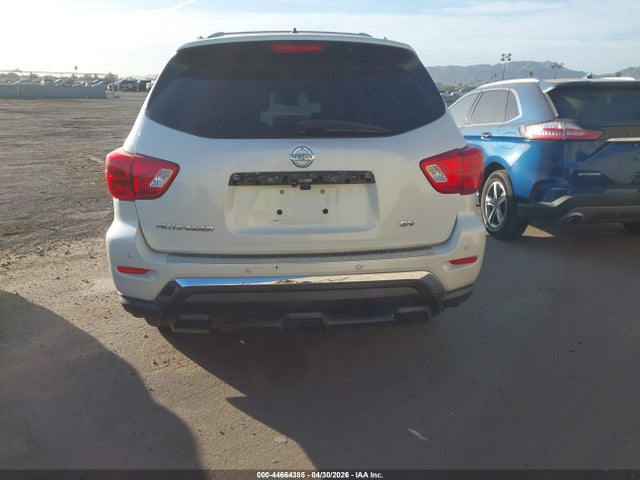 5N1DR2MN8HC636681 Nissan Pathfinder Sv
