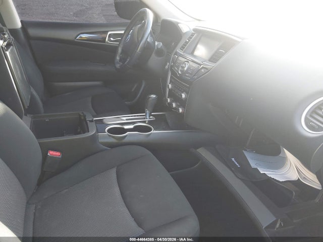 5N1DR2MN8HC636681 Nissan Pathfinder Sv