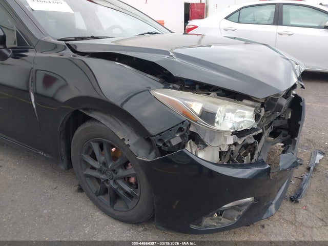 Продажа на аукционе авто 2014 Mazda Mazda3 I Touring, vin: JM1BM1V75E1107572, номер лота: 44664397