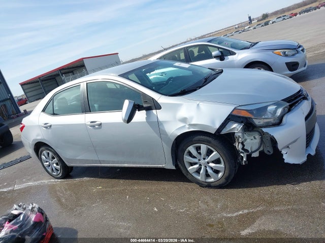 Toyota COROLLA LE 2015 2T1BURHE0FC383244 Image 13