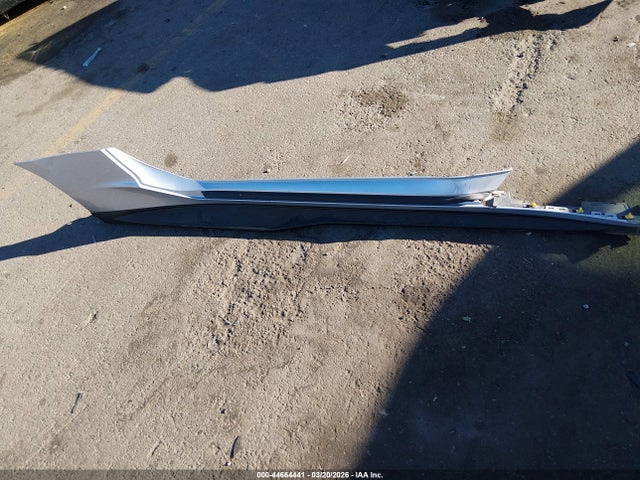 1G1FB1RS2J0114087 Chevrolet Camaro 1lt