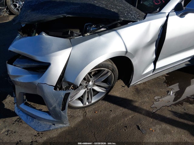 1G1FB1RS2J0114087 Chevrolet Camaro 1lt