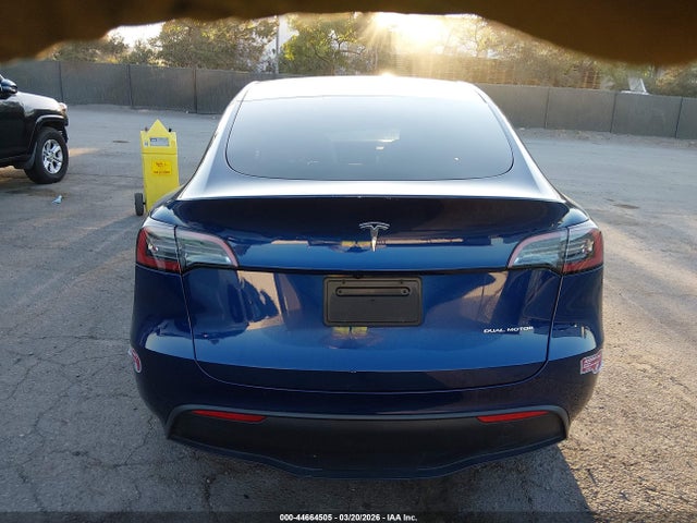 7SAYGDEE0RF068391 Tesla Model Y Long Range Dual Motor All-wheel Drive