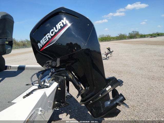 Продаж на аукціоні авто 2023 Tracker 17', vin: BUJ66335H223, номер лоту: 44664506
