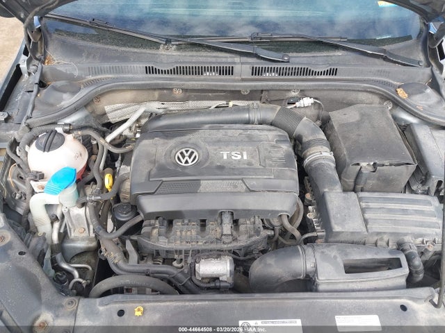 Продажа на аукционе авто 2017 Volkswagen Jetta Gli, vin: 3VW4T7AJ0HM348394, номер лота: 44664508